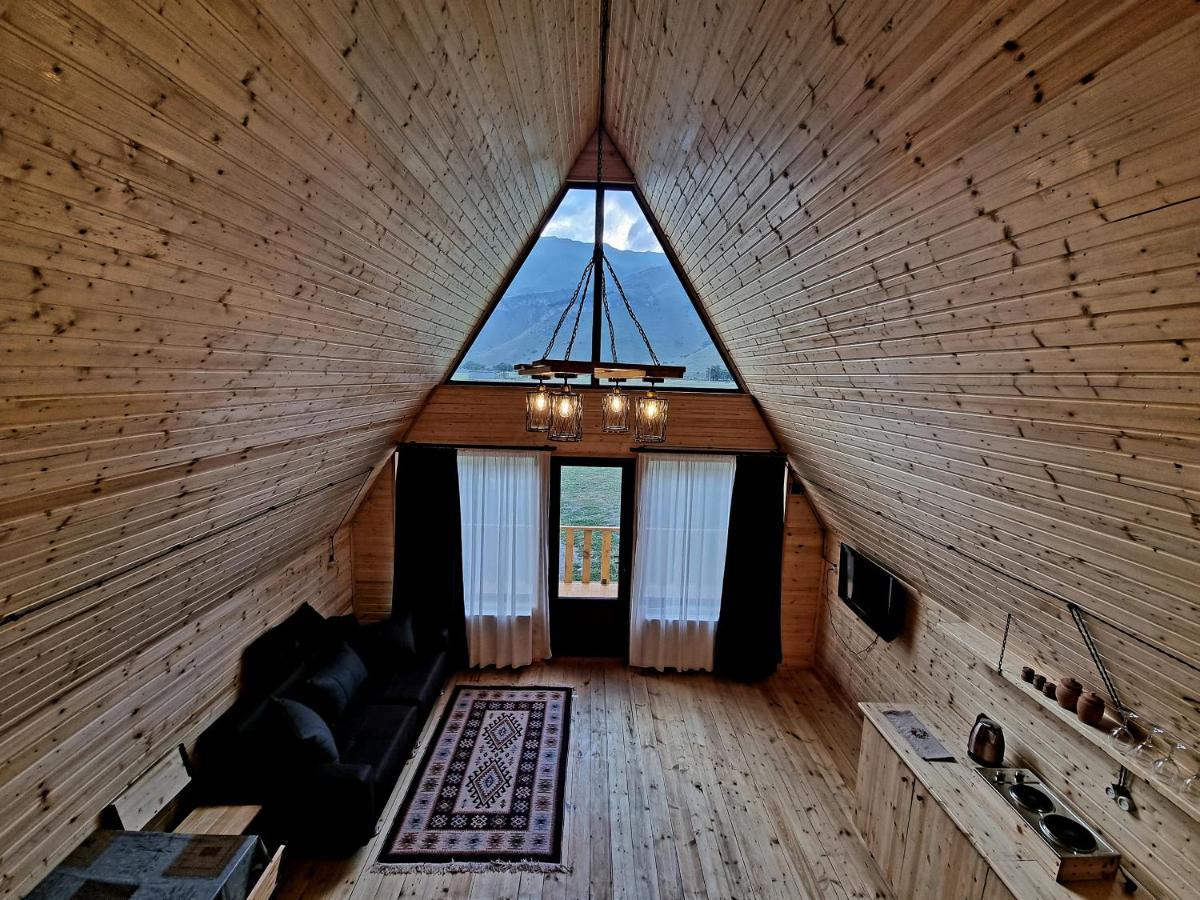 Mountain Hut In Kazbegi Villa Exterior foto